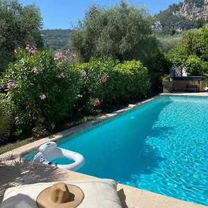  Homestay Bastide Aina Et Piscine France