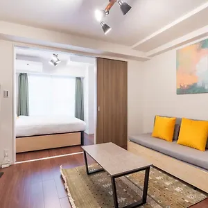  Apartment Art Nagara Japan
