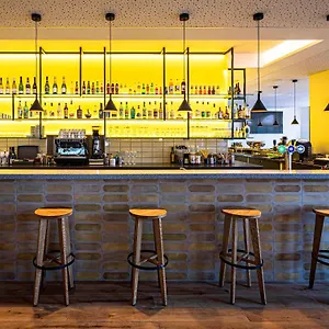 mercure-aix-les-bains-domaine-de-marlioz.hotels-rhonealpes.com/