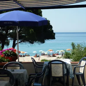 Da Italo 3*, Seccheto Italia